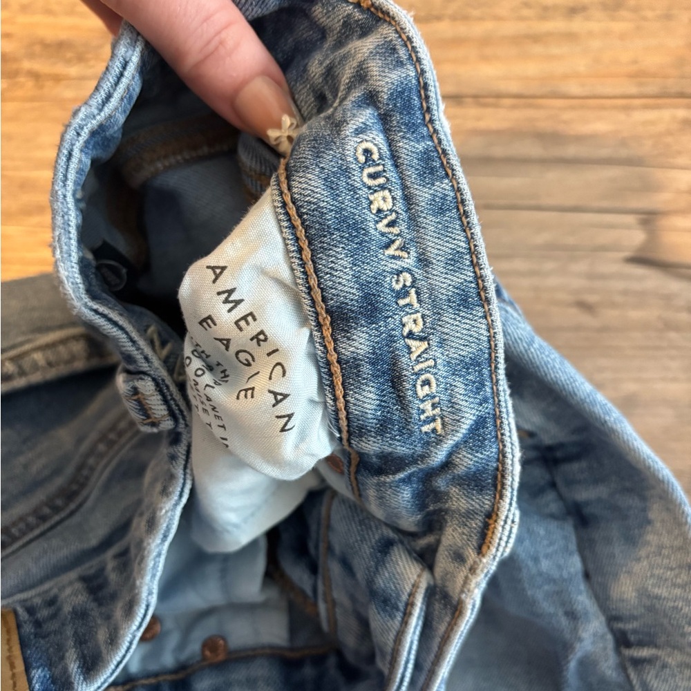 American Eagle Curvy Straight Jeans - Picture 4 of 5